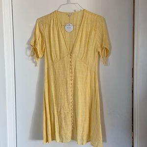En Creme Yellow White Striped Sundress